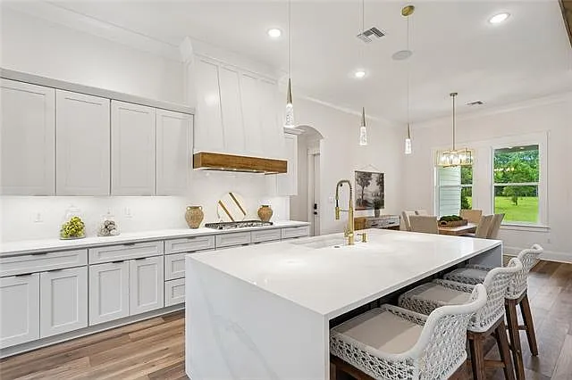 7220 The Woods Ave — Photo 10