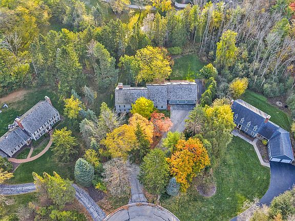 4th image of 125 W Glenview COURT