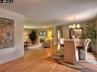 Stonefield Pl, Moraga, CA 94556