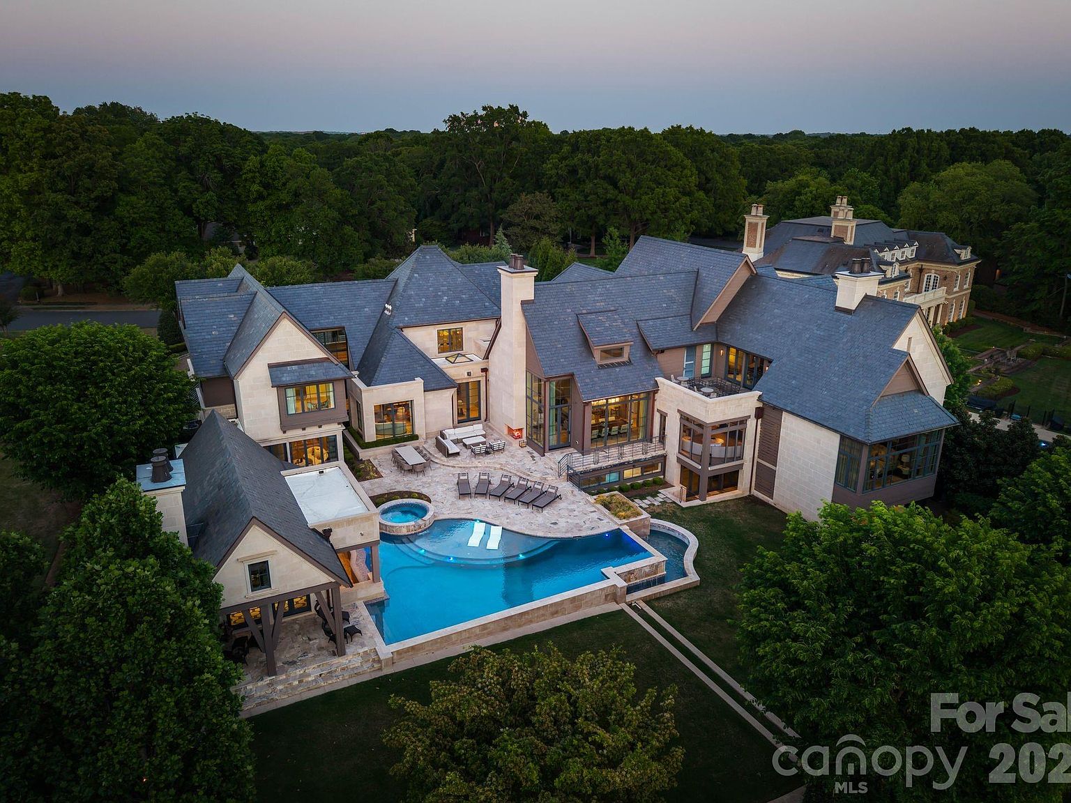 7318 Baltusrol Ln