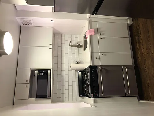 Rented by Mallory Management Corp | media 6