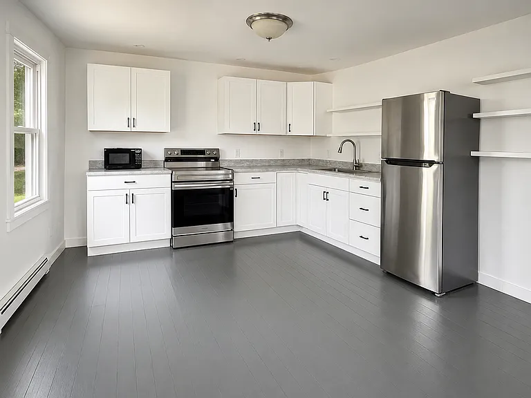 120 Limerock St #1 — Photo 2
