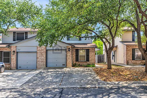 7823 Rustic Park Photo 1