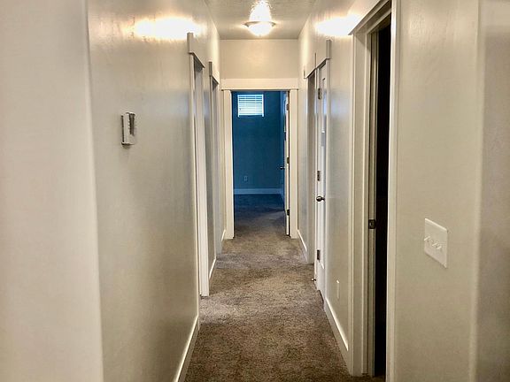 4th image of 619 N Emery Ln #1608