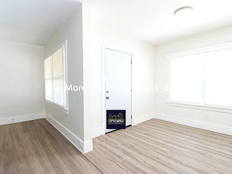 801 S Birch St #A — Photo 4