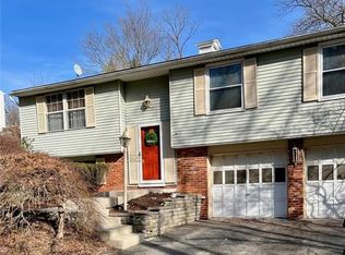 9582 Kummer Rd, Allison Park, PA 15101