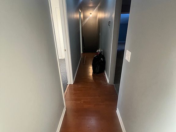 4th image of 5618 Hawthorne Ln
