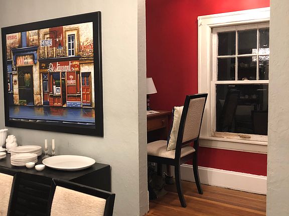 4th image of 394 Conklin Ave