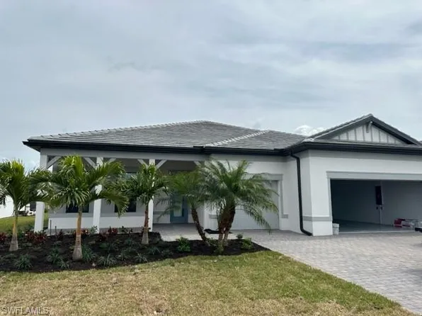 20401 Napa LOOP, ESTERO, FL 33928