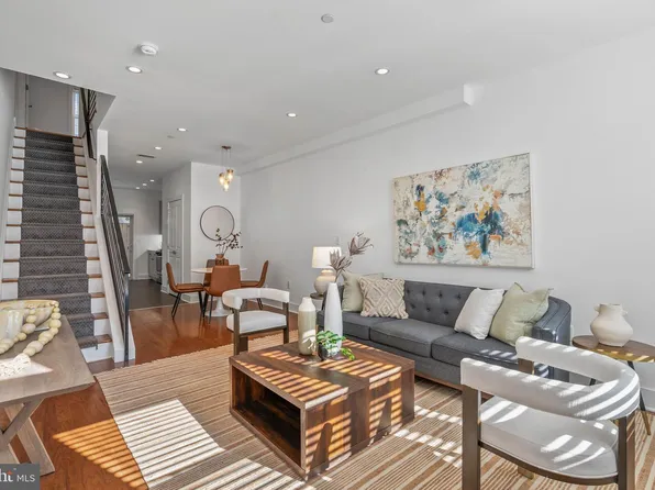 1213 Peters St, Philadelphia, PA 19147