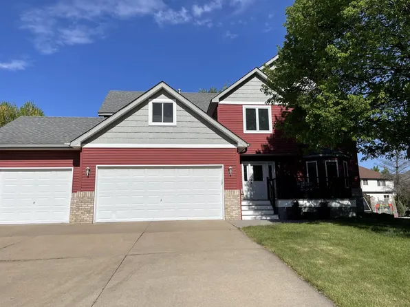 1165 Berwick Ln, Saint Paul, MN 55115