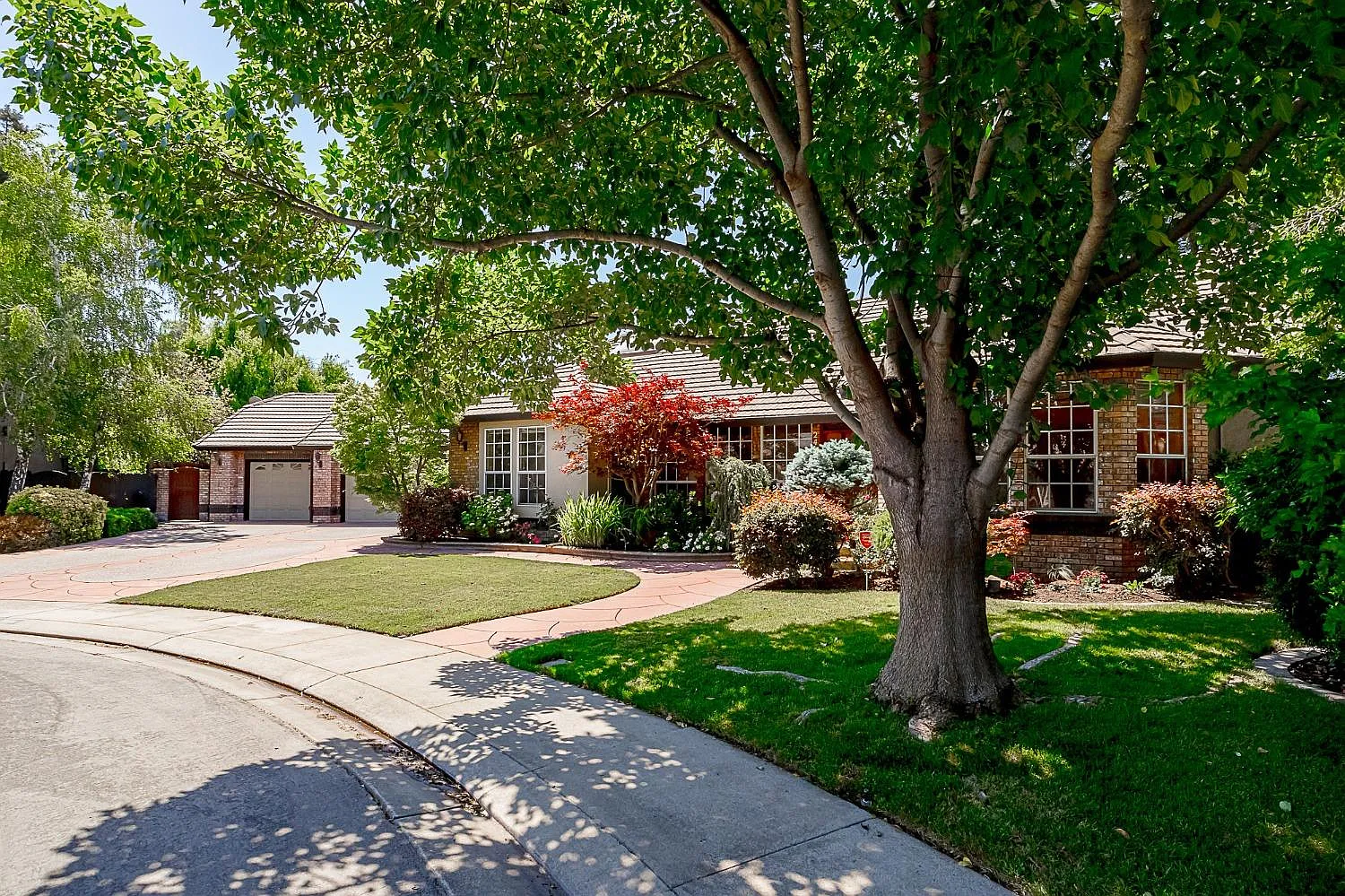 2404 Chianti Cir photo 1