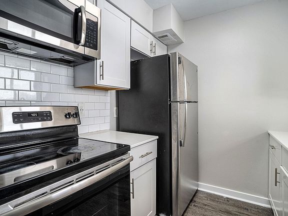2nd image of 1534 17th St S #1530-I