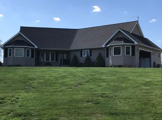 5740 N 2300 Ln, West Salem, IL 62476