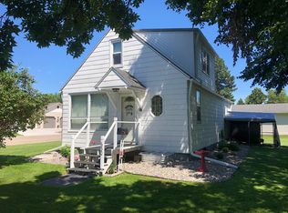 630 10th St N, Breckenridge, MN 56520