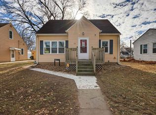 813 Kern St, Waterloo, IA 50703