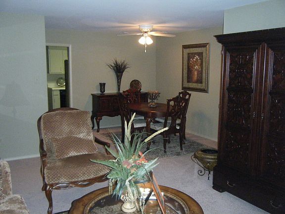 5th image of 1601 N Bryant Street #3