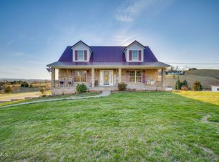 137 Hawthorne Rd, Surgoinsville, TN 37873