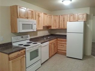 700 NE Main St APT 4, Blackfoot, ID 83221