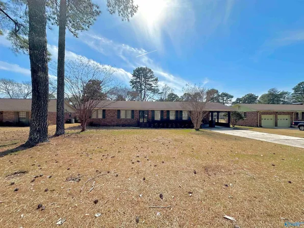 805 Rigel Dr SW, Decatur, AL 35603