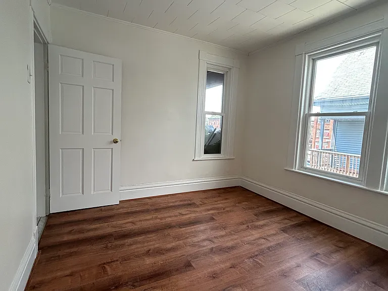 15 Phillips St #2 — Photo 23