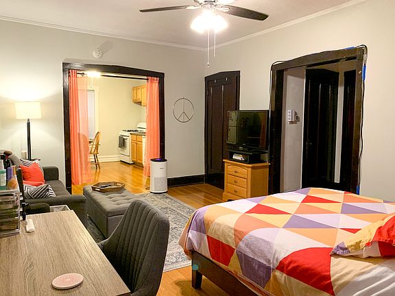4th image of 1837 1/2 W Foster Ave #3