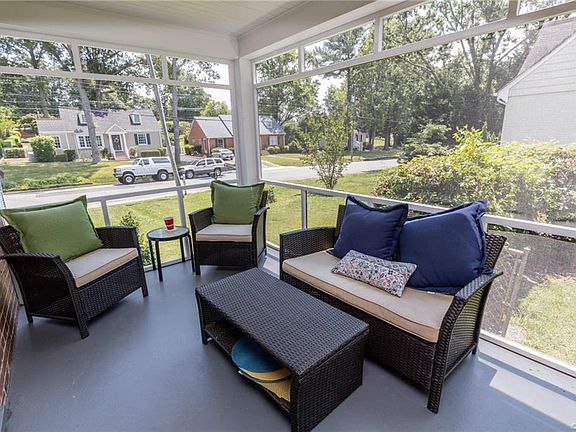 4th image of 1206 Camden Dr