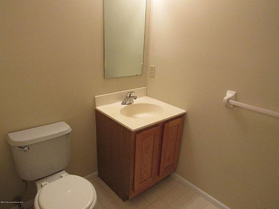 5th image of 3903 Galloping Hill Ln