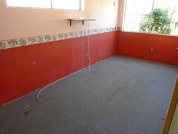 2nd image of 2402 La Presa Ave