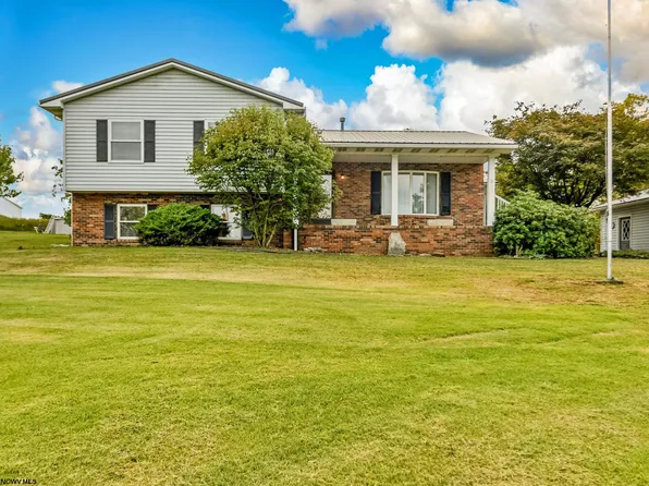9 Townsend Ln, Morgantown, WV 26508