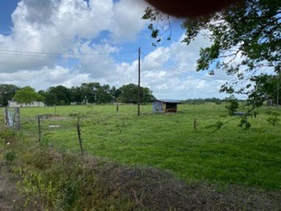 2nd image of 677 Highway 652