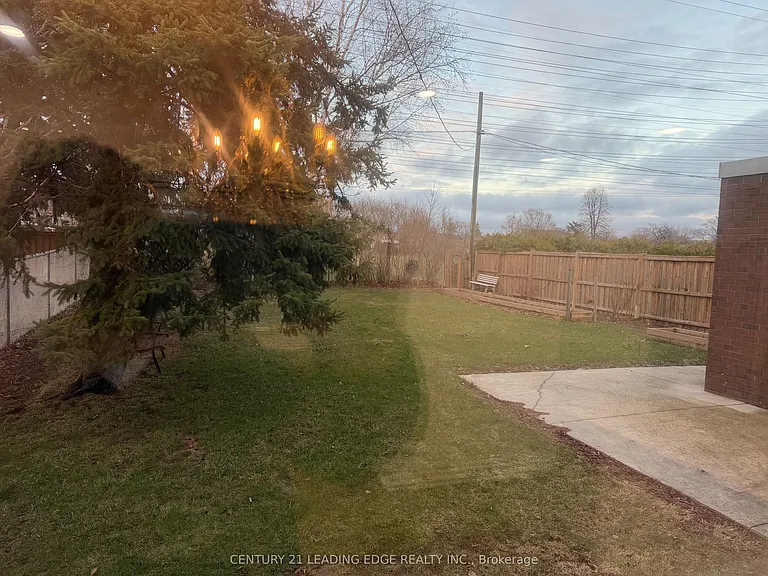 95 Willowridge Rd — Photo 7