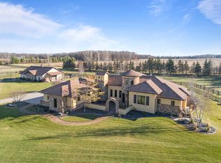 W3545 Equestrian Trl, Freedom, WI 54913