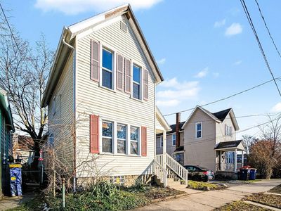 550 Milwaukee Ave NW, Grand Rapids, MI, 49504