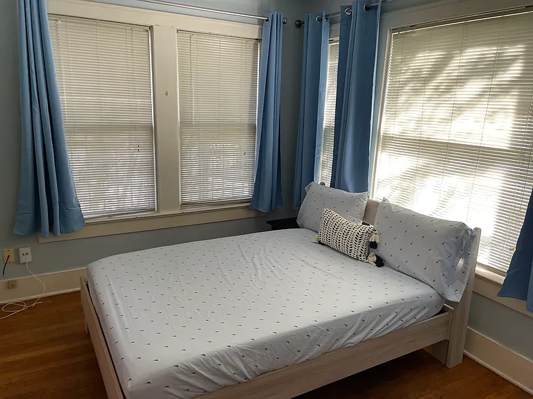 1536 Hawthorne St #1 — Photo 5