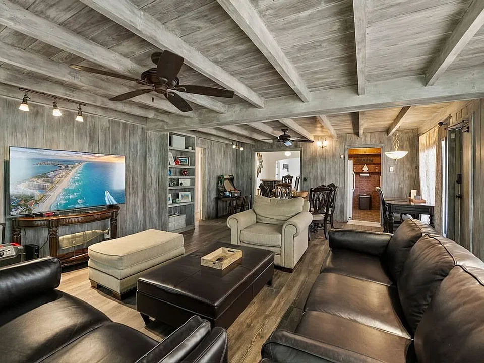 1103 Sunset Rd #ID1696686P