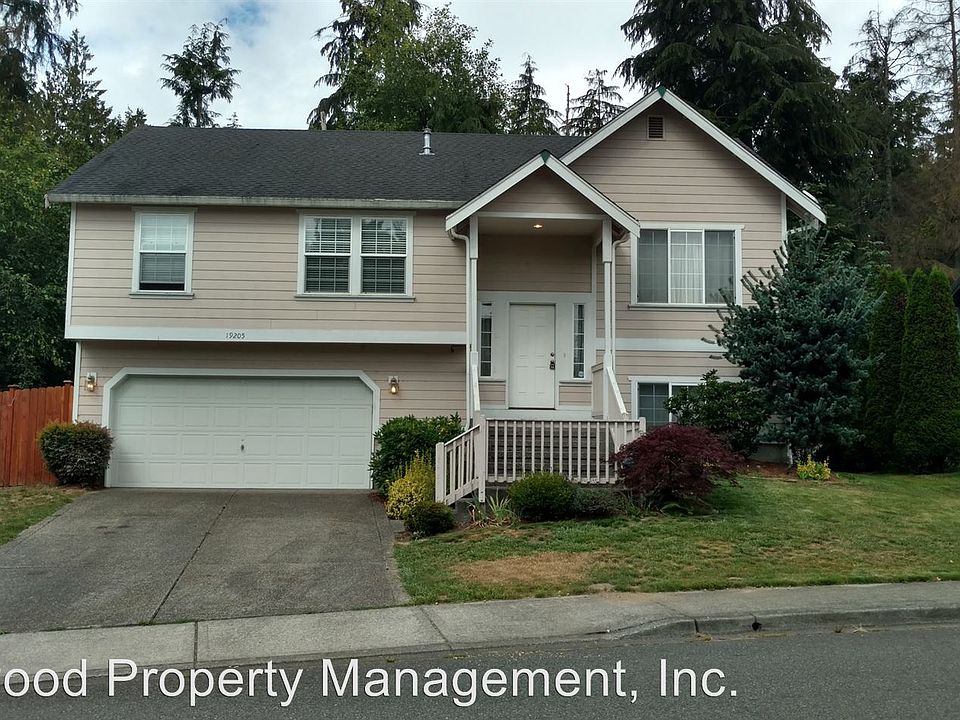 1st image of 19205 Evergreen Dr