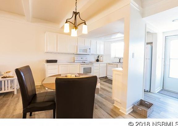 5th image of 4849 Saxon Dr APT C103