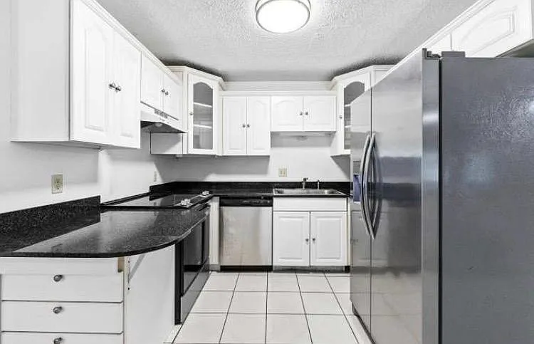 280 Mulberry St — Photo 15