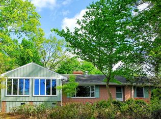 1946 Taylors Creek Rd, Weems, VA 22576