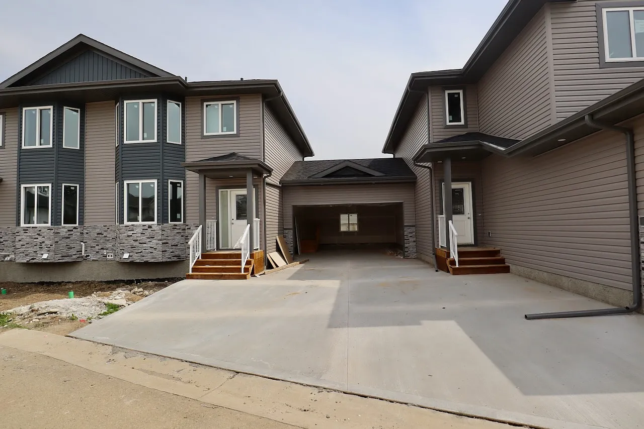 125-1 Bedroom 1 Bathroom Suite For Rent Leduc — Photo 1
