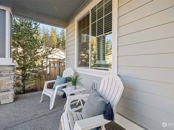 2nd image of 23727 Tahoma Place