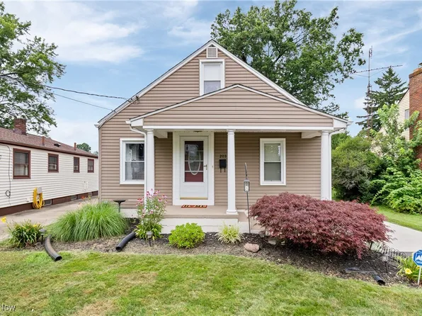 203 Marion Ave NW, Massillon, OH 44646