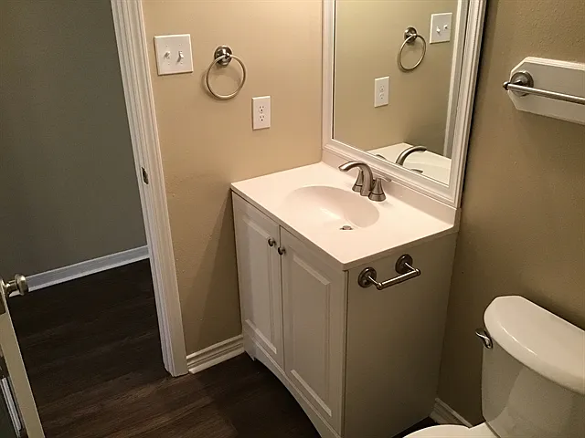 1703 Oak Valley Dr — Photo 14