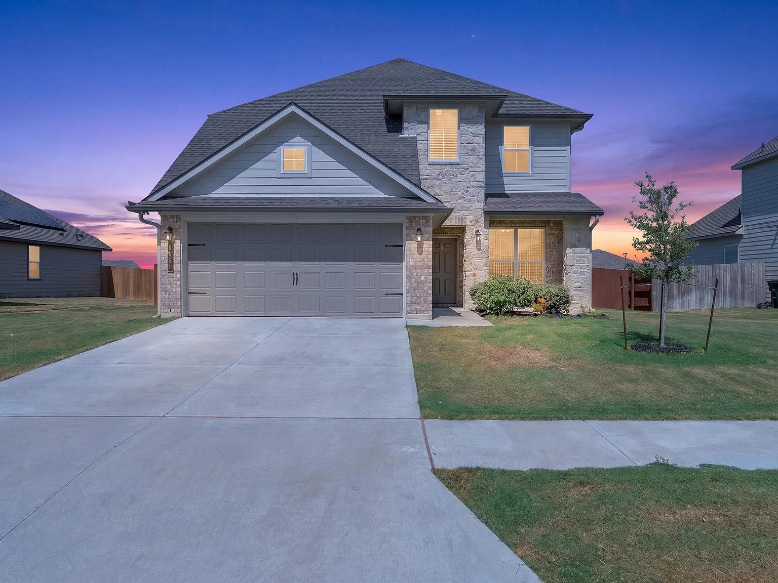 4 bed, 2577 sqft, $2,250 — Photo 2
