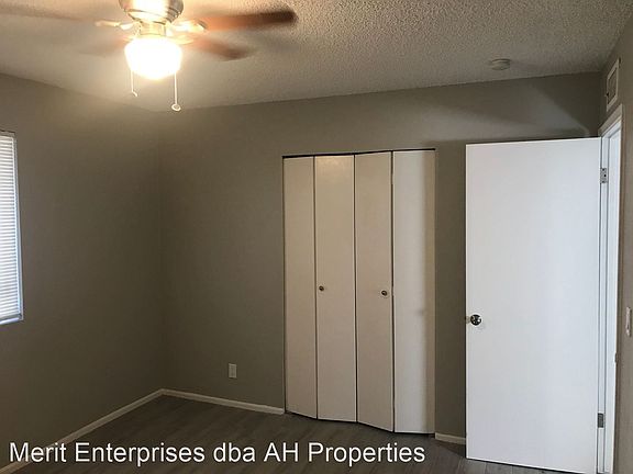 5th image of 907 N Grand APT B