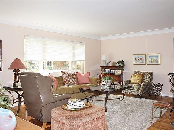 5th image of 2958 Jodore Ave
