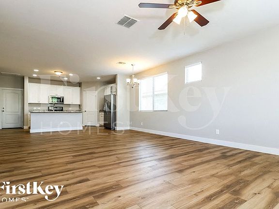 4th image of 14562 W Aster Dr