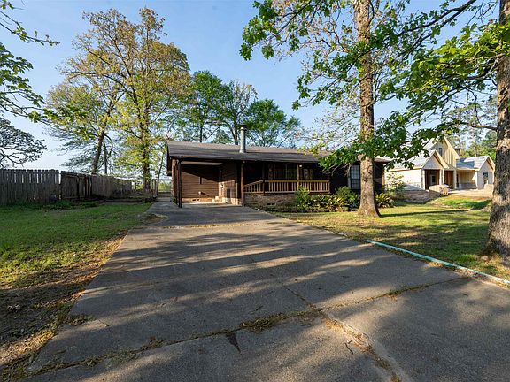 3rd image of 309 River Oaks Dr