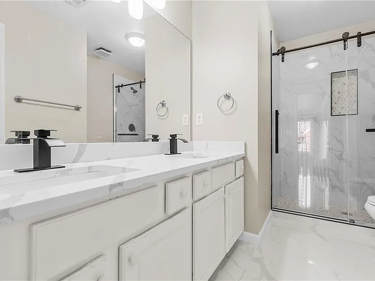 2030 Brook Meadow Dr — Photo 38